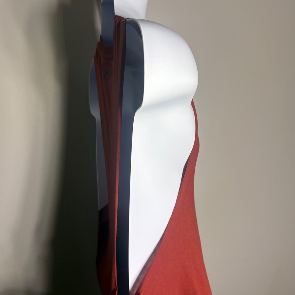 Under Armour Project Rock Mens Muscle Tank Top Rust Red Sleeveless Gym Shirt S - Picture 5 of 7